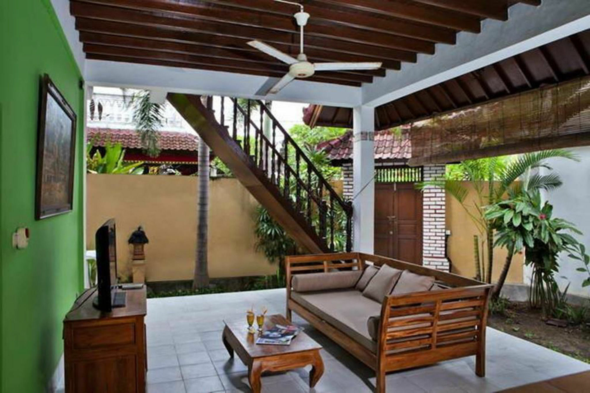 Yuli Bungalows Kuta Lombok Eksteriør billede